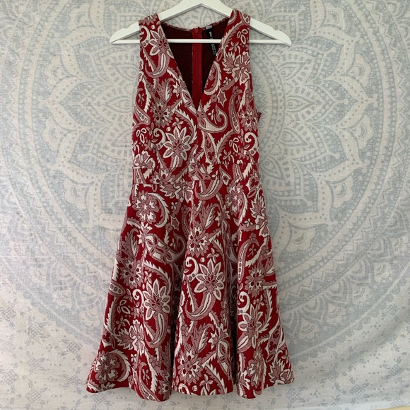 Design Lab Lord & Taylor Small Dress - Picture 1 of 3